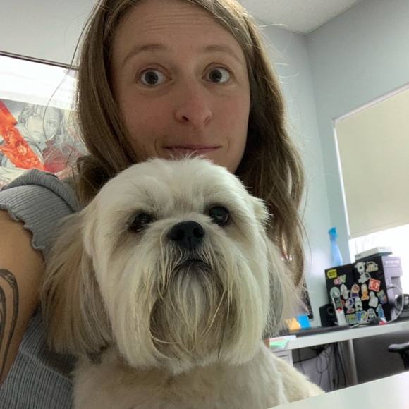 Meet your Posher, Erika - Picture 1 of 1